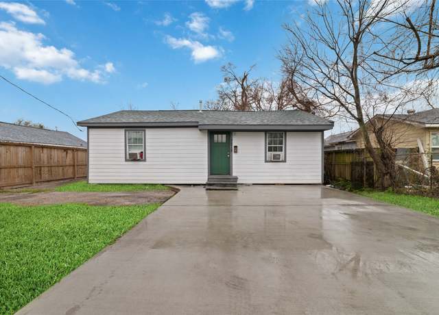 Property at 7218 San Angelo St, Houston, TX 77020, 2 beds, 1 bath