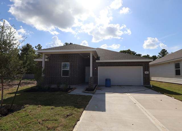 Property at 518 Monarch Trl, Huntsville, TX 77340, 4 beds, 2 baths