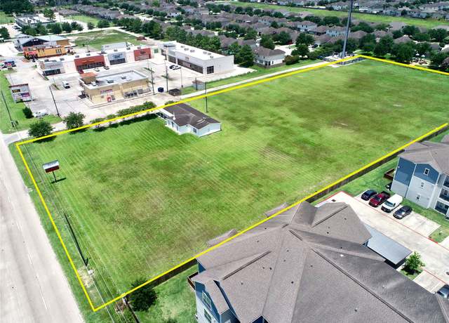 Property at 11515 N Sam Houston Pkwy E, Humble, TX 77396