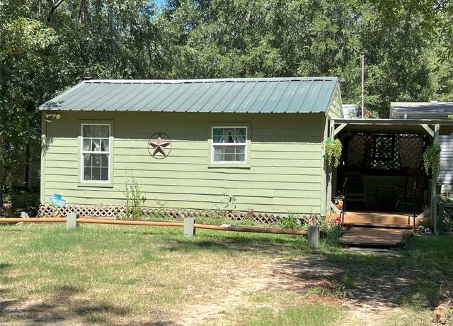 Property at 204 Knottypine, Livingston, TX 77351, 1 bed, 1 bath