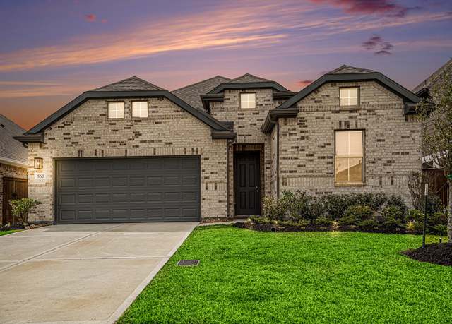 Property at 567 Rita Blanca Dr, Webster, TX 77598, 3 beds, 2 baths