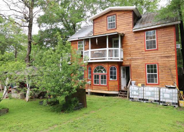 Property at 316 Ithica, Livingston, TX 77351, 4 beds, 3.5 baths