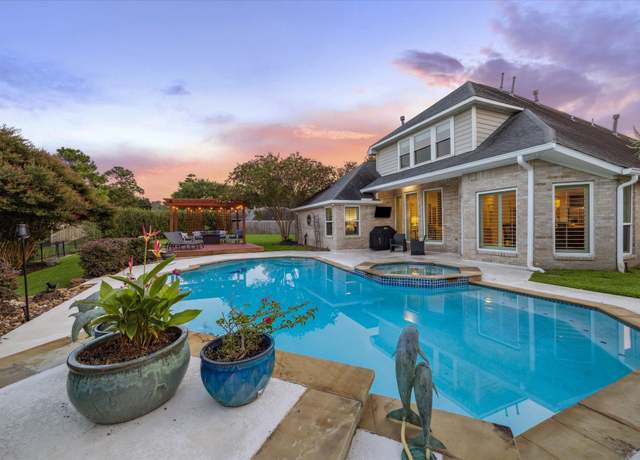 Property at 20503 Forest Stream Dr, Houston, TX 77346, 4 beds, 3 baths