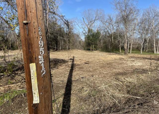 Property at 202 Leago Street St, Houston, TX 77022