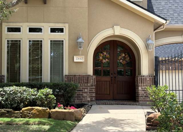 Property at 27650 Maverick Run Ln, Fulshear, TX 77441, 5 beds, 4.5 baths
