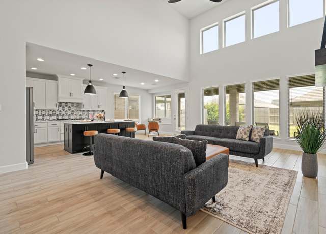 Property at 7314 Autumn Sage Dr, Katy, TX 77493, 5 beds, 4.5 baths