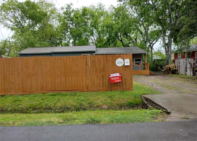 Property at 1108 Niagara St, Houston, TX 77051, 3 beds, 1 bath