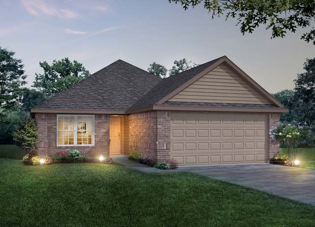 Property at 16904 Hazelnut Dr, Conroe, TX 77302, 3 beds, 2 baths