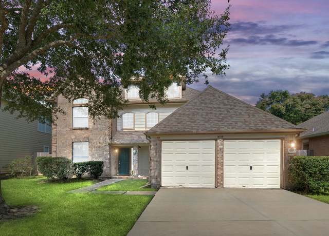 Property at 1603 Pebble Banks Ln, Seabrook, TX 77586, 4 beds, 2.5 baths
