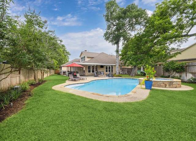 Property at 1603 Evening Bend Ct, Sugar Land, TX 77479, 4 beds, 3 baths