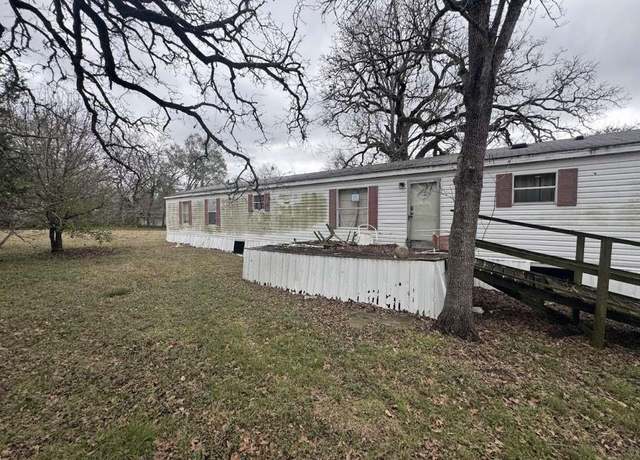 Property at 1419 Carver St, Bryan, TX 77803, 3 beds