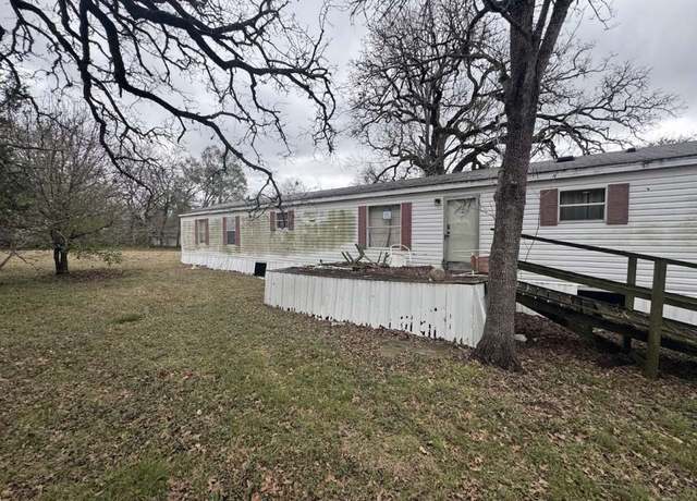 Property at 1419 Carver St, Bryan, TX 77803, 3 beds