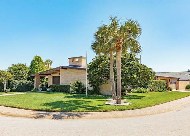 Property at 38 Adler Cir, Galveston, TX 77551, 4 beds, 4 baths