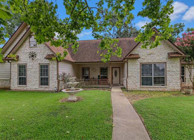 Property at 11692 Clark Ln, Conroe, TX 77385, 4 beds, 2 baths