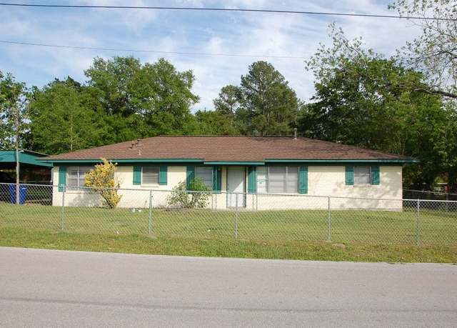 Property at 203 Paul Knox St, Huntsville, TX 77320, 2 beds, 1 bath