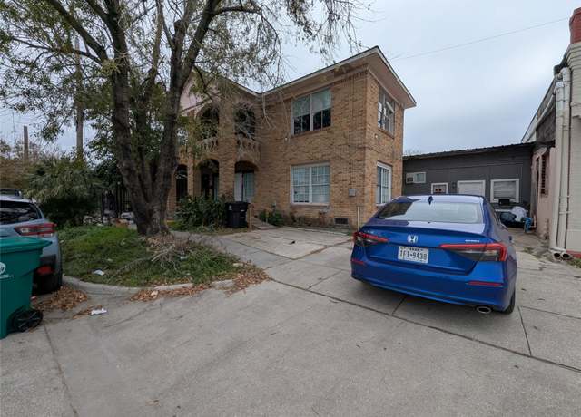 Property at 706 66th St #2, Houston, TX 77011