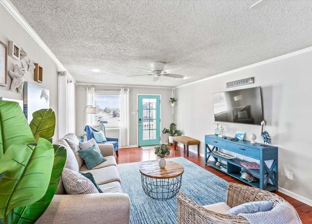 Property at 2127 65th St, Galveston, TX 77551, 3 beds, 3 baths