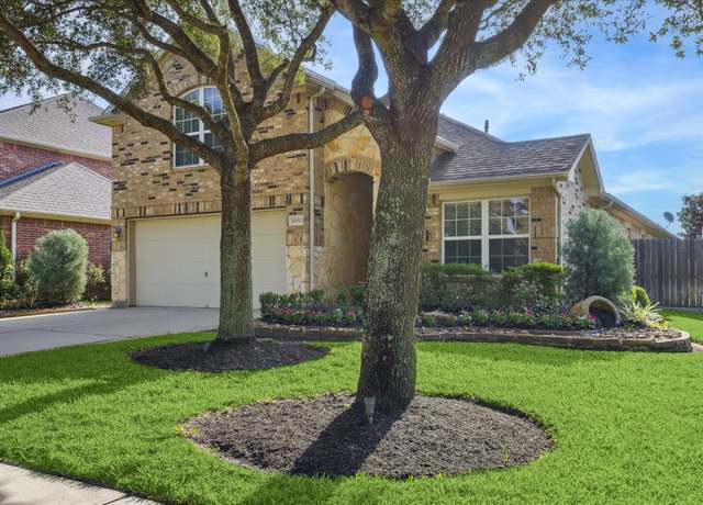 Property at 10012 Willowmoor Ln, Brookshire, TX 77423, 3 beds, 2.5 baths