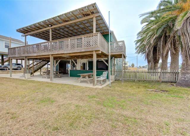 Property at 503 Sundial St, Surfside Beach, TX 77541, 3 beds, 2 baths