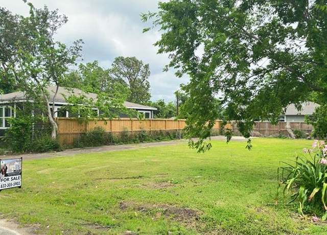 Property at 1808 Semmes St, Houston, TX 77026