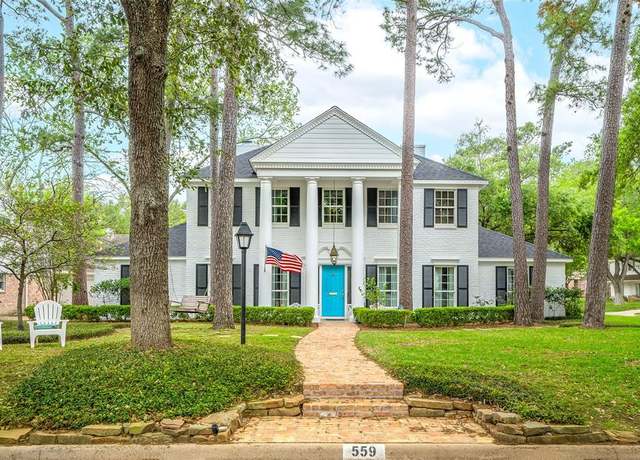 Property at 559 Kickerillo Dr, Houston, TX 77079, 5 beds, 3.5 baths