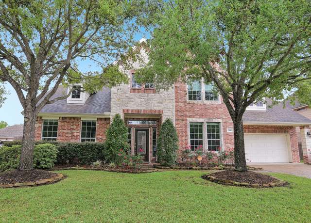 Property at 3510 Blue Spruce Trl, Pearland, TX 77581, 4 beds, 4 baths