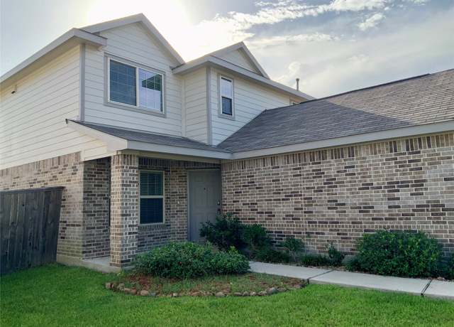 Property at 8727 Wooster Trails Dr, Baytown, TX 77521, 4 beds, 2.5 baths