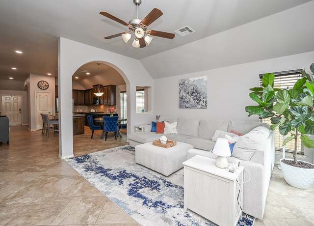 Property at 10911 Overland Trail Dr, Richmond, TX 77406, 3 beds, 2 baths
