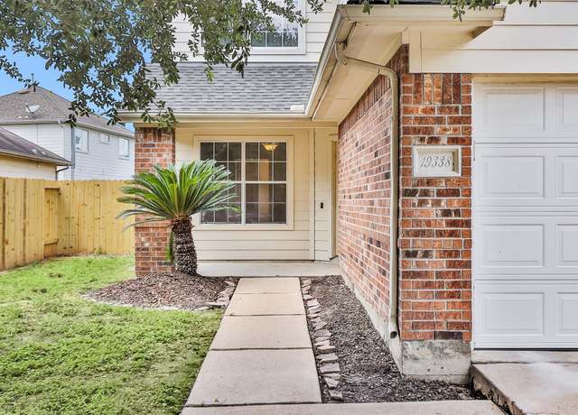 Property at 19338 Montclair Meadow Ln, Katy, TX 77449, 4 beds, 2.5 baths
