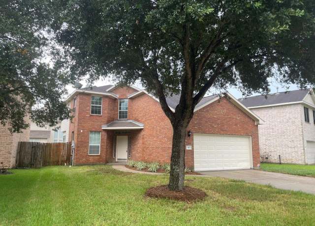 Property at 827 Chase View Dr, Bacliff, TX 77518, 4 beds, 3 baths