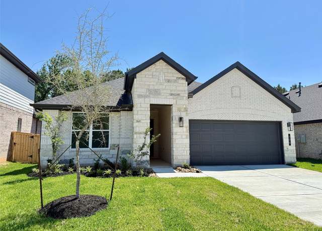 Property at 400 Springfield Terrace Dr, Conroe, TX 77304, 4 beds, 3 baths