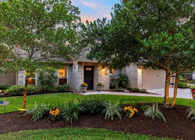 Property at 21 Riverbank Dr, The Woodlands, TX 77381, 2 beds, 2 baths