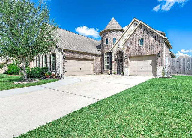 Property at 2989 Austin Breeze Ln, League City, TX 77573, 4 beds, 3.5 baths