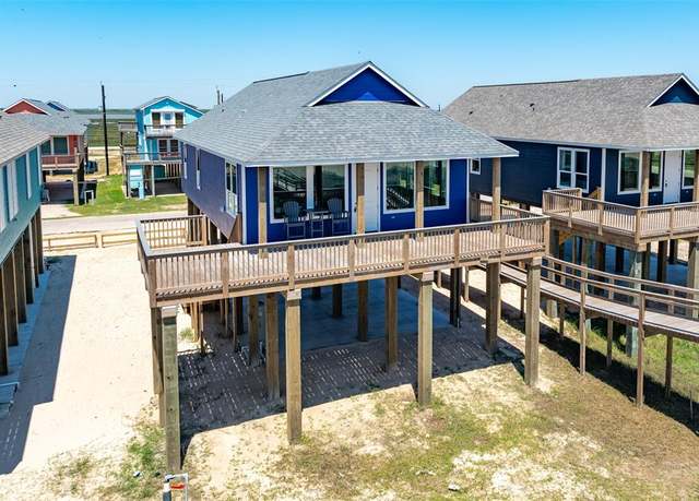 Property at 4831 Bluewater Dr, Surfside Beach, TX 77541, 4 beds, 3 baths