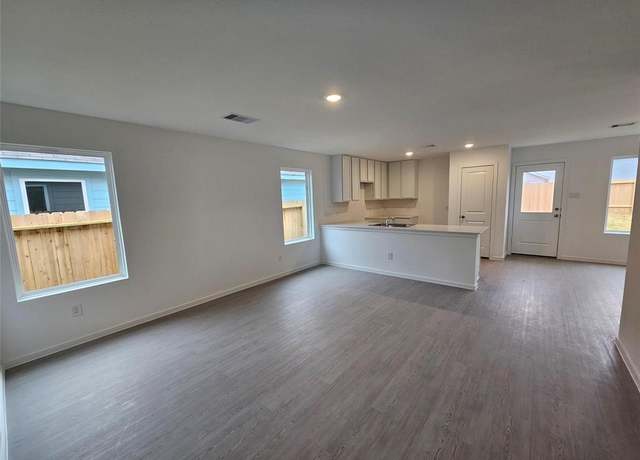 Property at 208 Nicholas Rd, Wharton, TX 77488, 3 beds, 2 baths