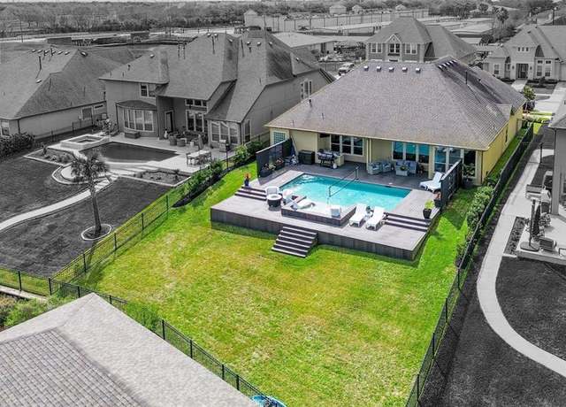 Property at 631 Appia Dr, Kemah, TX 77565, 3 beds, 3 baths