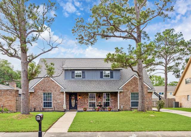 Property at 12119 Nova Dr, Houston, TX 77077, 5 beds, 2.5 baths