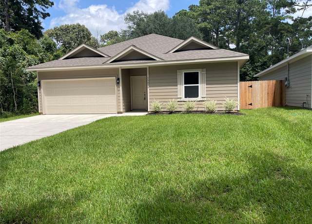 Property at 15838 Aspen Dr, Montgomery, TX 77356, 3 beds, 2 baths