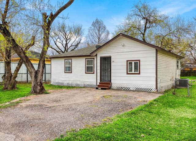 Property at 1114 Blackwood Ave, Houston, TX 77032, 3 beds, 1 bath