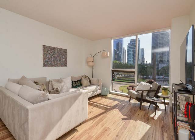 Property at 5110 San Felipe St Unit 45W, Houston, TX 77056, 1 bed, 1.5 baths