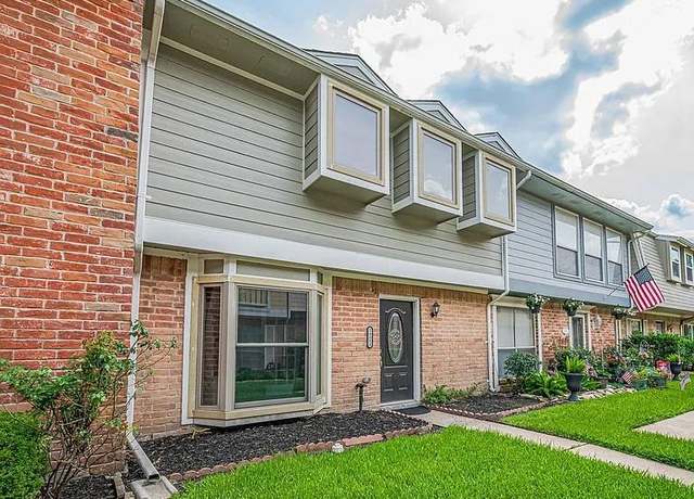 Property at 14688 Perthshire Rd Unit C, Houston, TX 77079, 3 beds, 2.5 baths