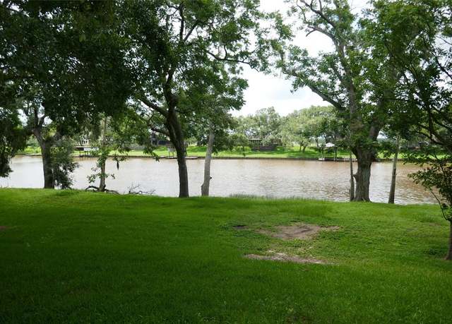 Property at 2719 County Road 510, Brazoria, TX 77422