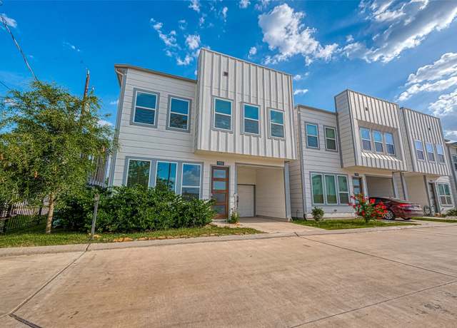 Property at 7703 Rainbow Close Ln, Houston, TX 77055, 3 beds, 2.5 baths