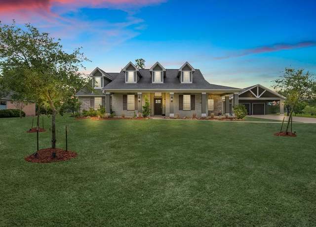 Property at 303 Cavalry Trail Dr, Rosharon, TX 77583, 3 beds, 2.5 baths