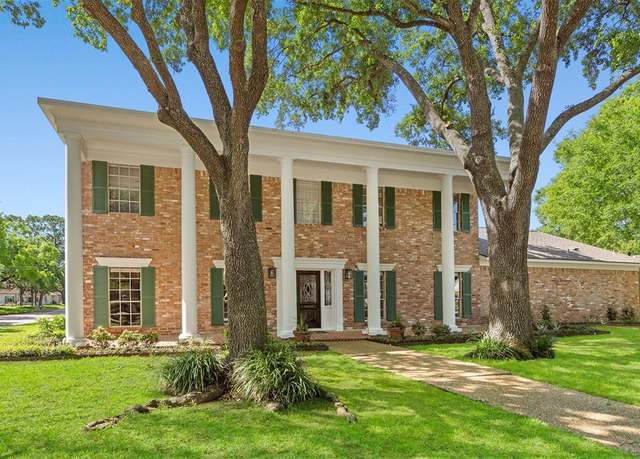Property at 12403 Cobblestone Dr, Houston, TX 77024, 5 beds, 4.5 baths