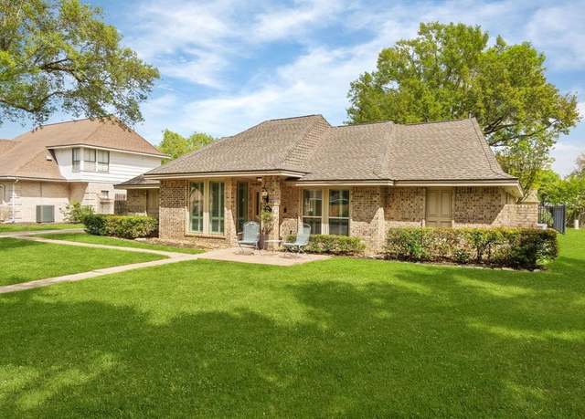 Property at 906 Fern St, Katy, TX 77493, 3 beds, 2.5 baths