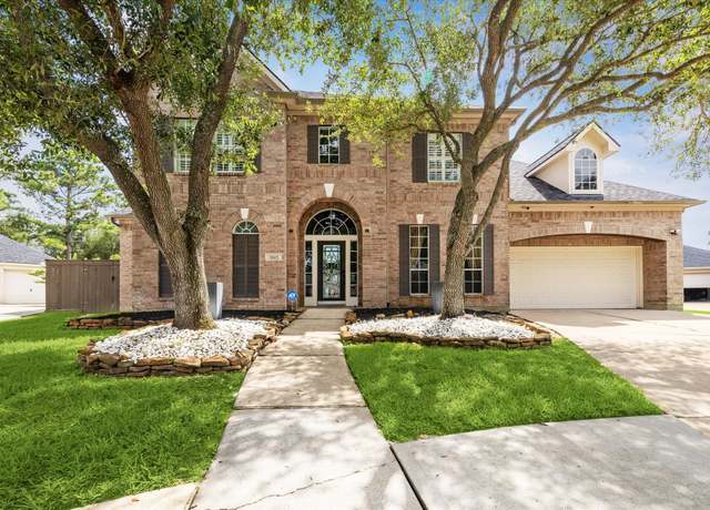 Property at 5603 Ballina Canyon Ln, Houston, TX 77041, 5 beds, 3.5 baths