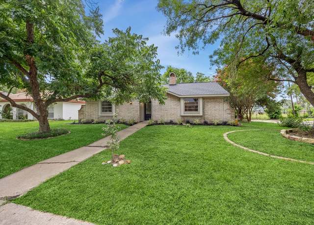 Property at 8906 Stone Brook Ln, Houston, TX 77040, 3 beds, 2 baths