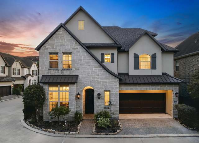Property at 8420 Moritz Walk, Houston, TX 77055, 4 beds, 4.5 baths