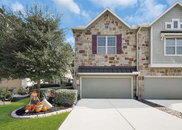 Property at 258 Biltmore Loop, Montgomery, TX 77316, 3 beds, 2.5 baths